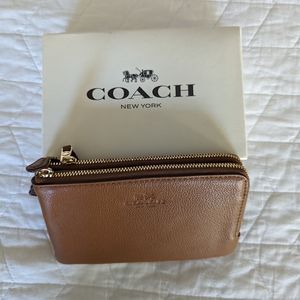 NWT Coach Wristlet
